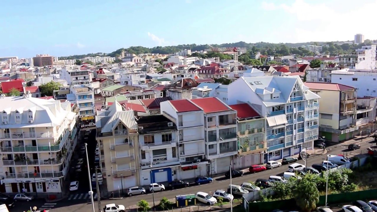 Fdansd Salope dans Pointe-à-Pitre, Guadeloupe