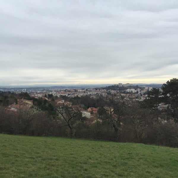 Escorte  Auvergne-Rhône-Alpes