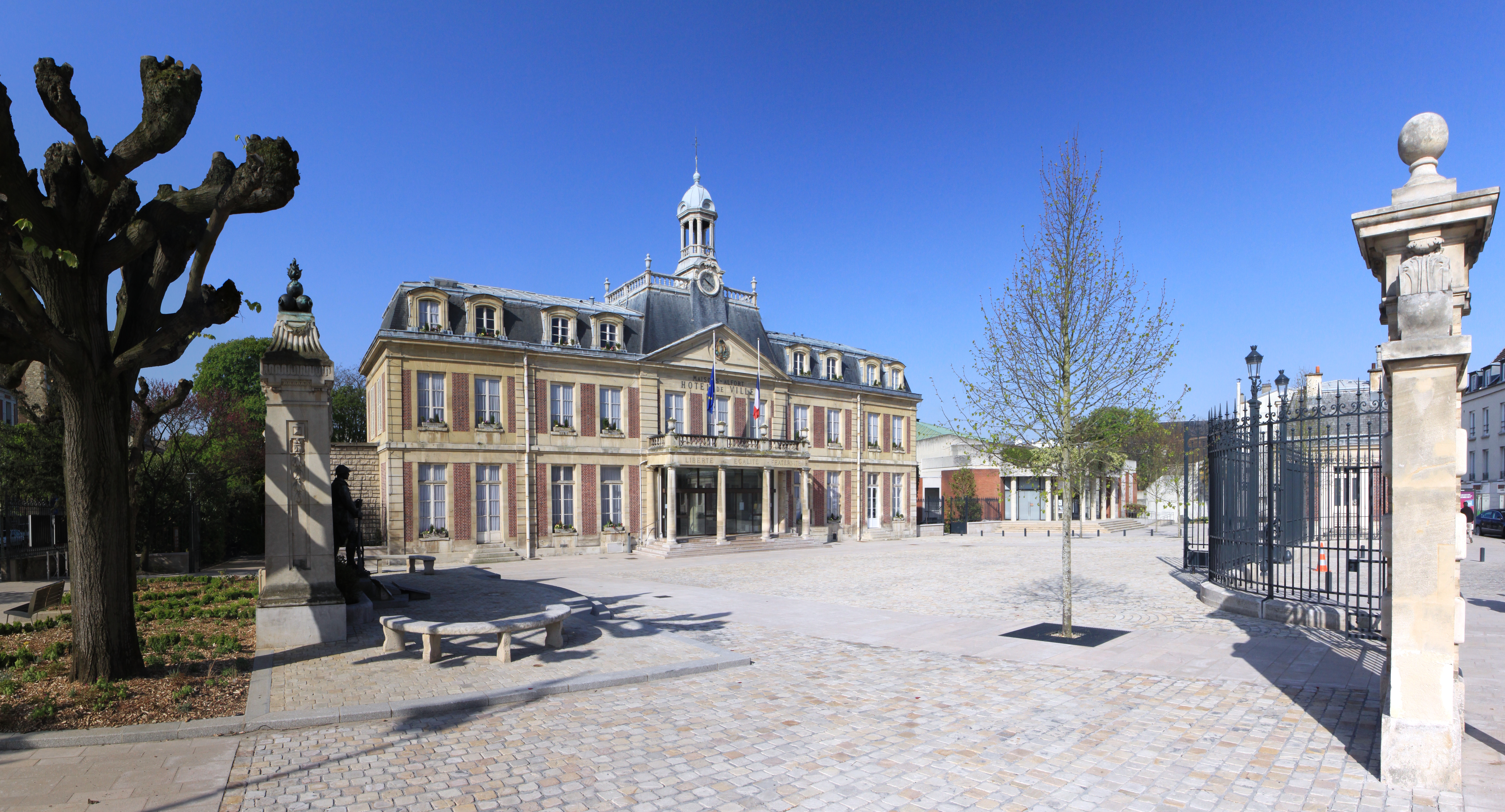 Fdansd Salope dans Maisons-Alfort,France