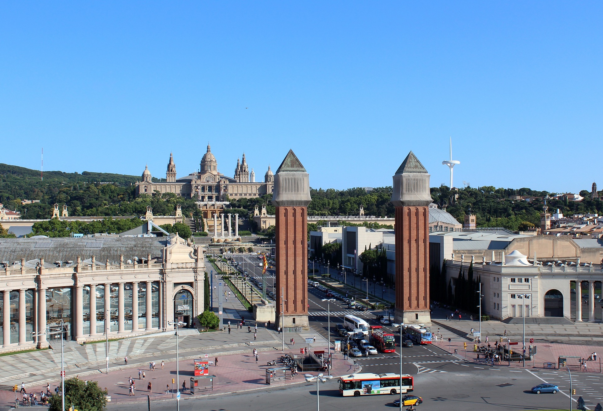 Fend Chica en Sants-Montjuic, Cataluña